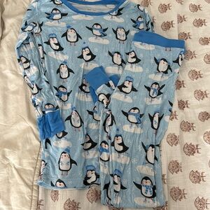 Blue Ice Skating Penguins Two-Piece Bamboo Viscose Pajama Set- 9/10-Minor Damage